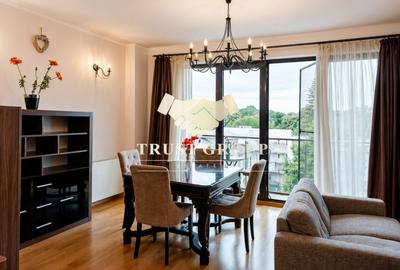 Apartament cu 3 camere decomandat în Kiseleff