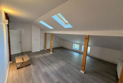 Apartament cu 6 camere decomandat, mobilat în Clucerului
