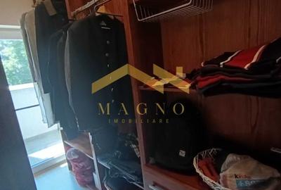 CASA SPATIOASA CU 4 CAMERE CARTIER GRADISTE - 42