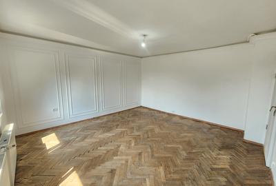 Vand apartament  2 camere decomandat zona Lunei 56mp - 6