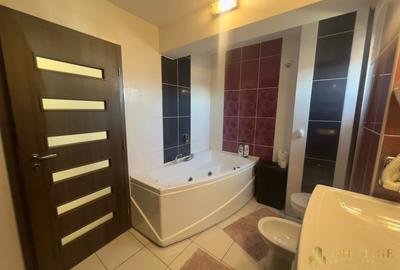 Apartament spatios tip C cu 3 camere de vanzare pe Bld. Decebal-Oradea - 13