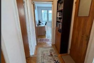 Apartament 3 Camere,Piata Trapezului,et.2/4,Amenajat,loc parcare,Liber - 4