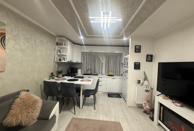 Apartament 3 camere complet renovat • Parter • Zona Comisia  Centrala - 4