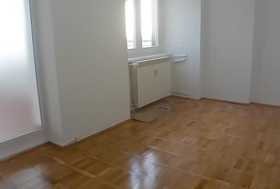 Apartament4 Camere,B-dul Unirii,DUPLEX,Amenajat,2 bai,2terase,Pretabil Firma - 17