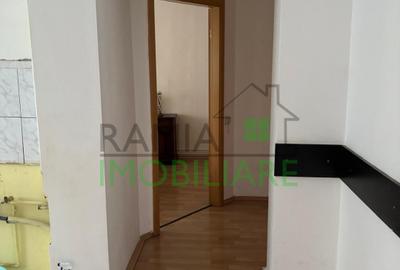 Apartament 2 camere zona Grivitei etaj 1 - 1
