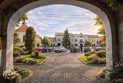 Accesibilitate si farmecul unei case cu garaj, locatie de referinta, Central, Ta - 1