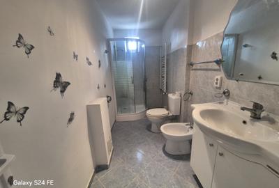 APARTAMENT 3 CAMERE – ZONA CENTRU – PRIVELIȘTE PANORAMICĂ SPRE MUNTE - 8