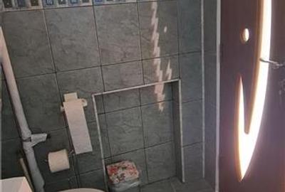 Ap. 2 camere, et.3, la bloc, 82mp, central -Piata Catedralei - 5