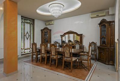 Casă / Vilă cu 6 camere de închiriat în zona Nord - 24