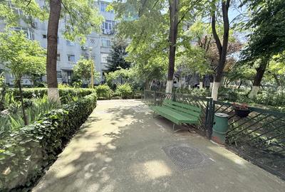 Apartament de vânzare cu 3 camere in Tomis Nord, etaj 2 - 19