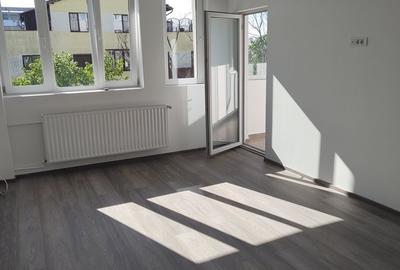 Apartament cu 2 camere semidecomandat în Gorjului