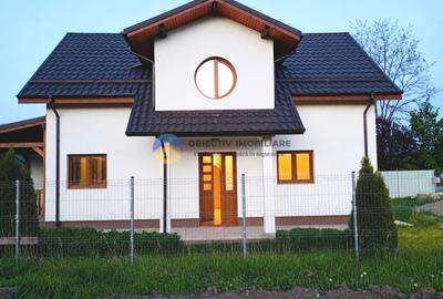 CASĂ cu teren 1211 mp DOBRENI, judetul Neamț - 1