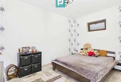 Casă modernă cu 2 corpuri, 5 camere în Pecica - 16