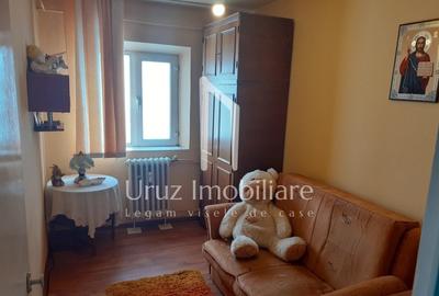 URUZ IMOBILIARE - VANZARE APARTAMENT 3 CAMERE 9 MAI