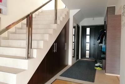 Vila complet finisata si utilata, zona Eremia Grigorescu - 27