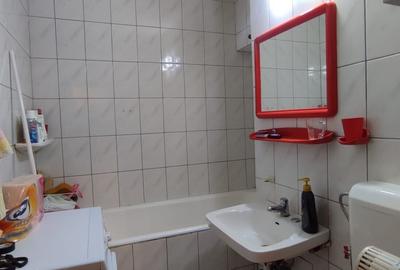 Obor - metrou  - vanzare ap. 3 camere - 12