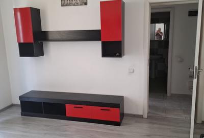 Garsoniera decomandata zona berceni, postalionului. - 1