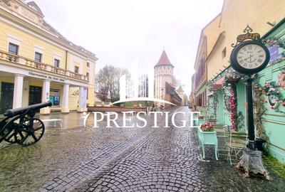 Apartament cu 3 camere, mobilat în Ultracentral