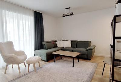Apartament cu 3 camere semidecomandat, mobilat în Brașovul Vechi