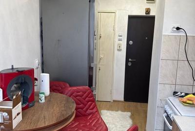 Apartament 2 camere in zona Mercur - 2