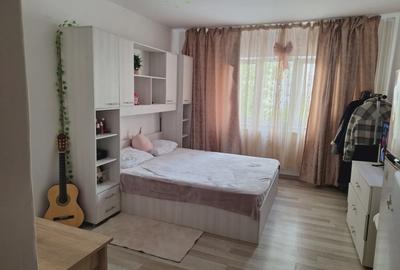 1 camera Pacurari esplanda Mimoza - etaj 3 - 45500 euro - 2
