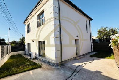 Casă cu 4 camere în Corbeanca