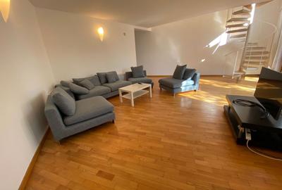 Apartament deosebit cu curte proprie si 2 locuri de parcare - 3