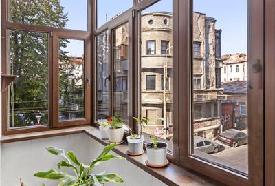 Apartament UNIC tip burghez - Piata Victoriei - 8