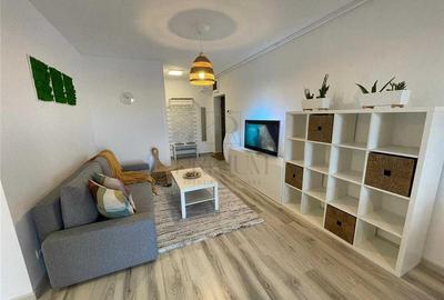 Apartament cu 3 camere decomandat, mobilat în Aeroport