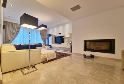 Vila deosebita  la un pas de mare mobilata si utilata - 14