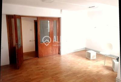 Spatiu comercial / Birouri  - (COD10) CAPITOL - 1