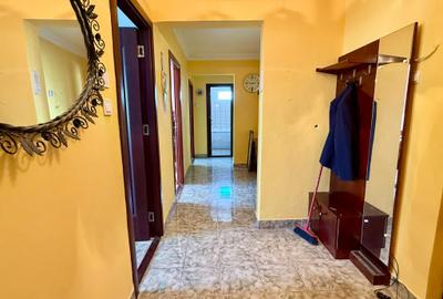 COMISION 0% - TOMIS NORD - Apartament decomandat, 3 camere , centrala gaz - 3