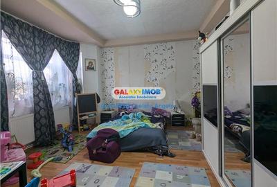 Calea Calarasilor,tot etaj 1  1, supr.util 200 mp,garaj,curte,pod inal - 21