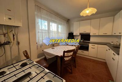 Apartament cu 4 camere 90 mp de inchiriat  etaj 1 in Alba Iulia Cetate Bulevard - 7