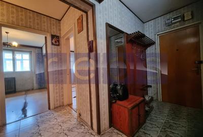 VANZARE 3 CAMERE - DECOMANDAT- CALEA DOROBANTI - 21