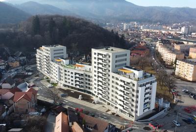 Apartament cu 2 camere decomandat în Dârste