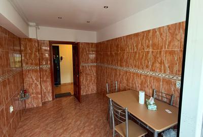 Apartament 2 decomandate la ETAJUL 3 zona Mall - 4