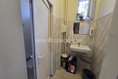 VANZARE SPATIU COMERCIAL -Parter, in zona 9 Mai - 17