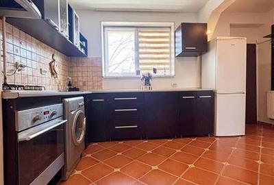 Apartament 2 camere decomandat, 46mp utili, mobilat , etaj 3/3, bloc italienesc, - 1