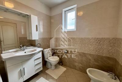 Casa cu 5 camere de inchiriat, garaj, Dumbravita - 16