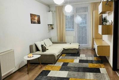 Apartament cu 3 camere decomandat, mobilat în Iris