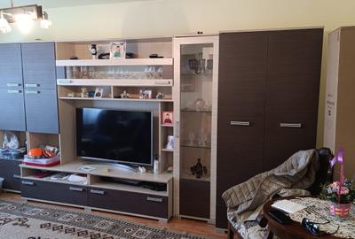 Apartament 4 camere, de vânzare. Mănăștur, strada Tășnad, etj.2/4 - 2