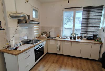 Casă individuală cu 3 camere în Între Lacuri