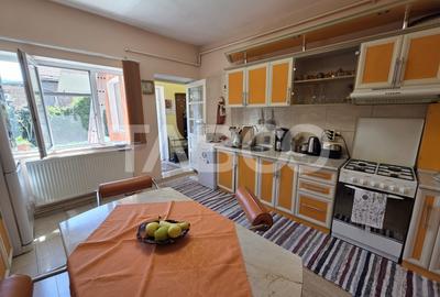 Casa individuala de vanzare 3 camere curte si gradina Beclean - 11