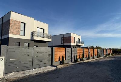 Direct dezvoltator, Casă individuală modernă P+E în Balotești, comision 0% - 1