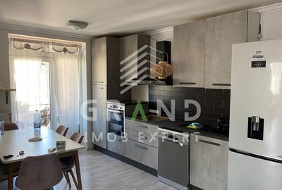 Apartament cu 3 camere semidecomandat, mobilat în Florești