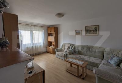 Apartament cu 4 camere, decomandate, 80 mp, balcon, garaj - Zorilor - 1