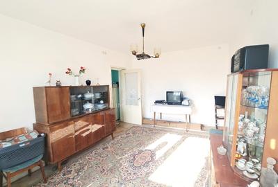 Apartament 3 camere de Vanzare Bumbesti Jiu, Str Jiului - 2