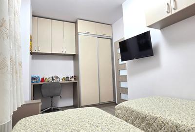 Mutare ORICAND! Apartament 3 camere, bloc NOU, mobilat, utilat + parcare - 12