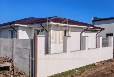 Casă Individuală | Intrare Vidra - Berceni | 3 Dormitoare & 3 Băi | - 2
